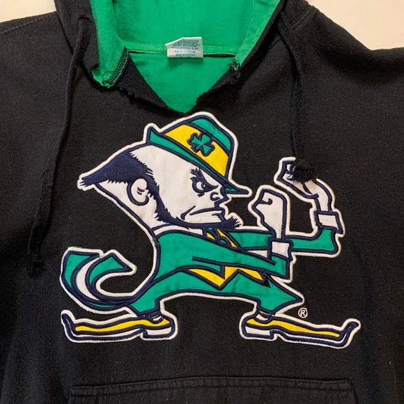 Fighting Irish Notre dame sweatshirt - Picture 2 of 4